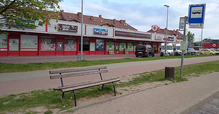 przystanek follow me warzymice