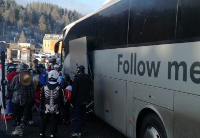 Pamiętaj o tych 5 rzeczach przy wynajmie autokarów